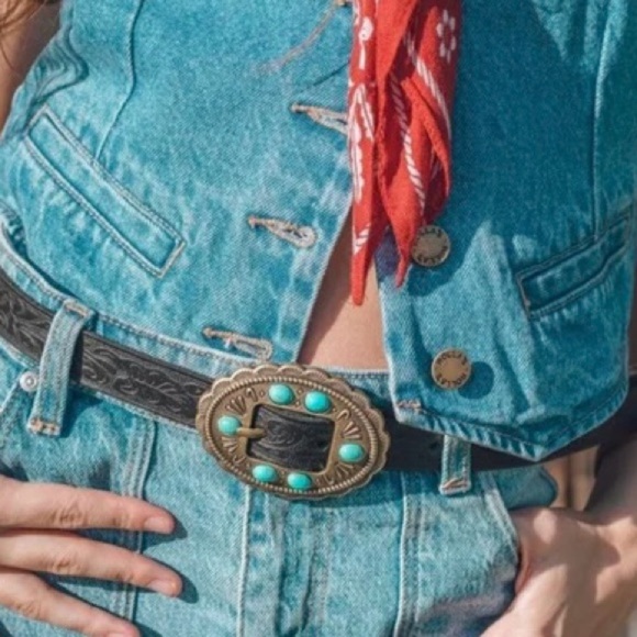 NWT MOST WANTED Leather Turquoise Stone Western Tooled Belt Size Medium - Picture 4 of 5